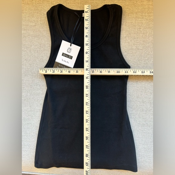 The Bra30 Hipster in Black is the Perfect Layering Tank. NWT. Size Medium. - Picture 2 of 7